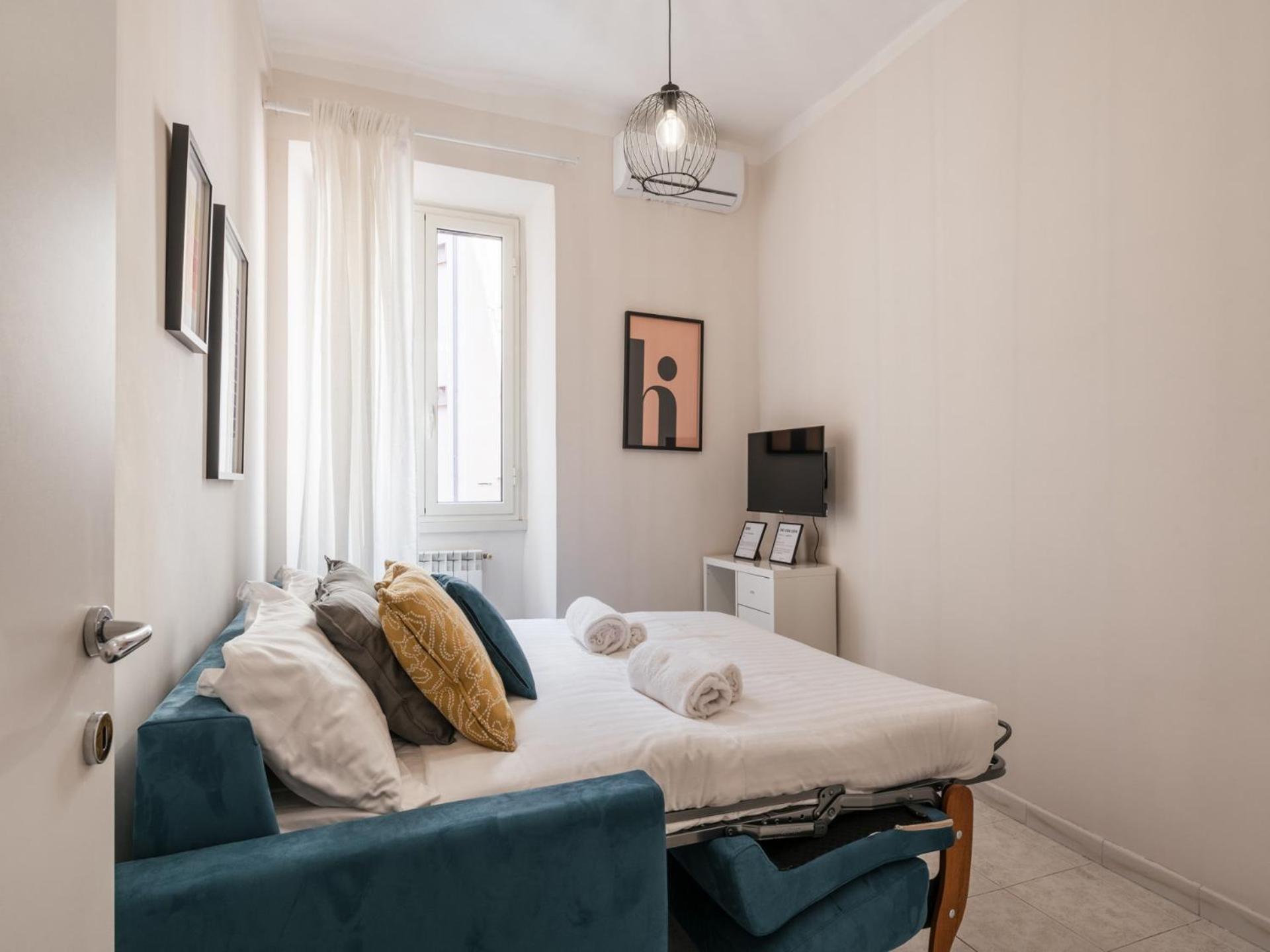 The Best Rent - Spacious One-Bedroom Apartment Near Colosseum ローマ エクステリア 写真