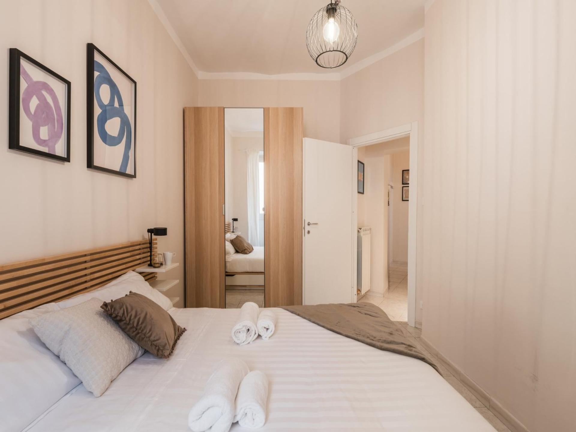 The Best Rent - Spacious One-Bedroom Apartment Near Colosseum ローマ エクステリア 写真