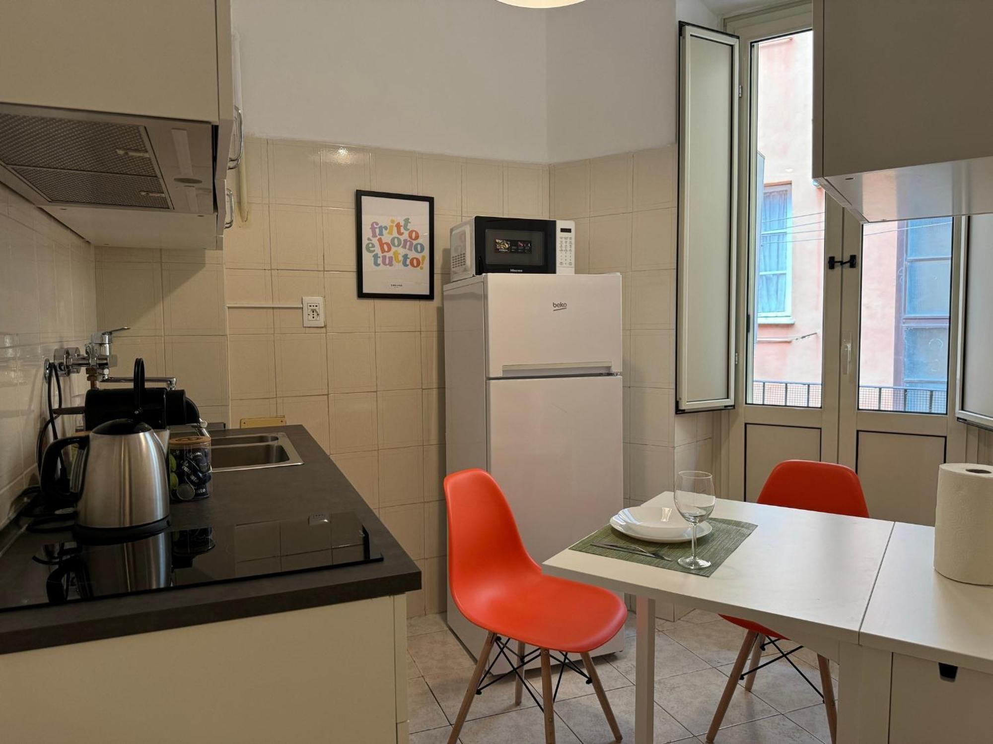 The Best Rent - Spacious One-Bedroom Apartment Near Colosseum ローマ エクステリア 写真